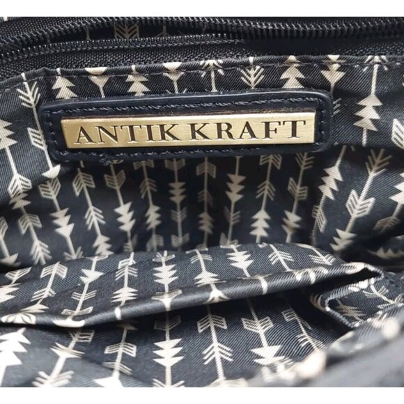 Antik Kraft Cheyenne Black Faux Leather Studded Western Crossbody Tassle - Picture 4 of 7